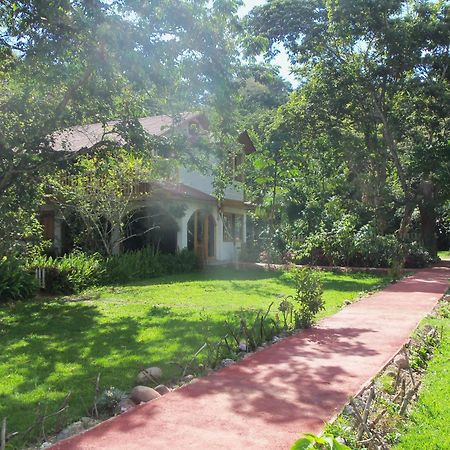 Villa Refugio De Orquideas Oxapampa Esterno foto