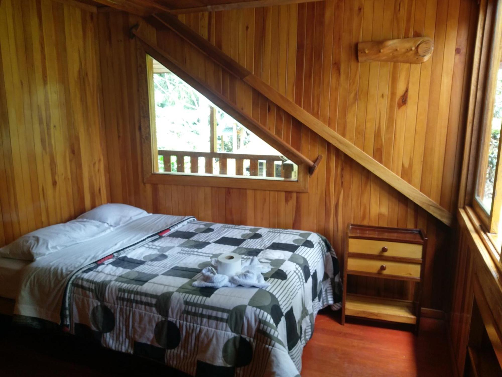 Villa Refugio De Orquideas Oxapampa Esterno foto