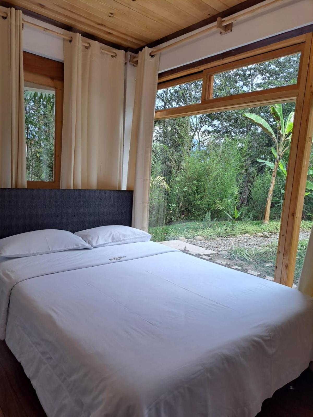 Villa Refugio De Orquideas Oxapampa Esterno foto