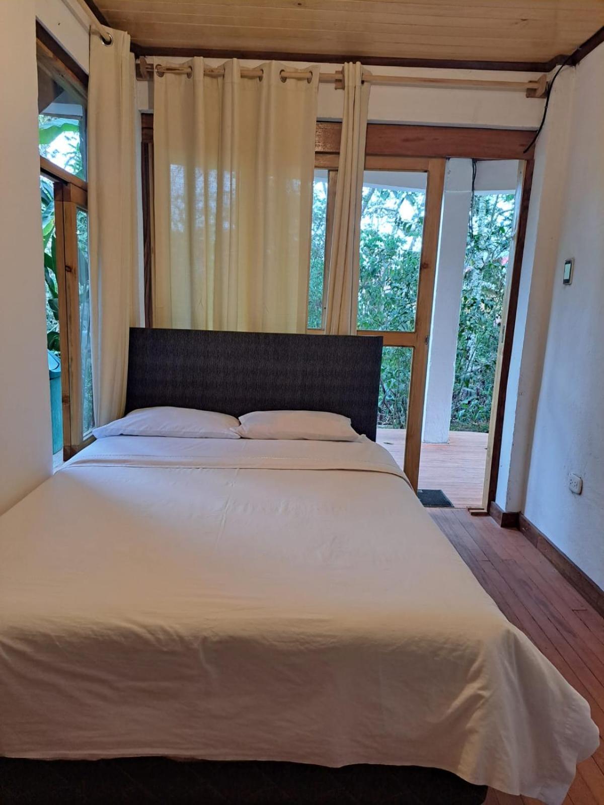Villa Refugio De Orquideas Oxapampa Esterno foto