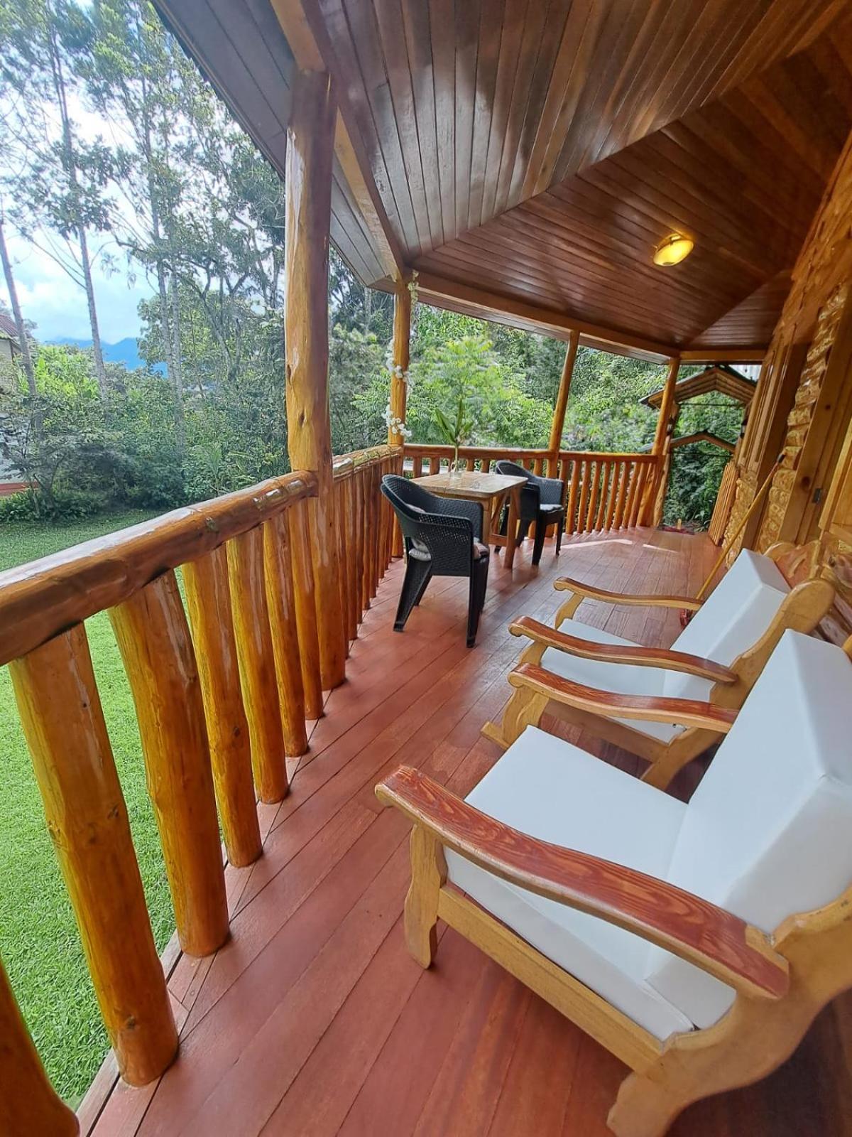 Villa Refugio De Orquideas Oxapampa Esterno foto