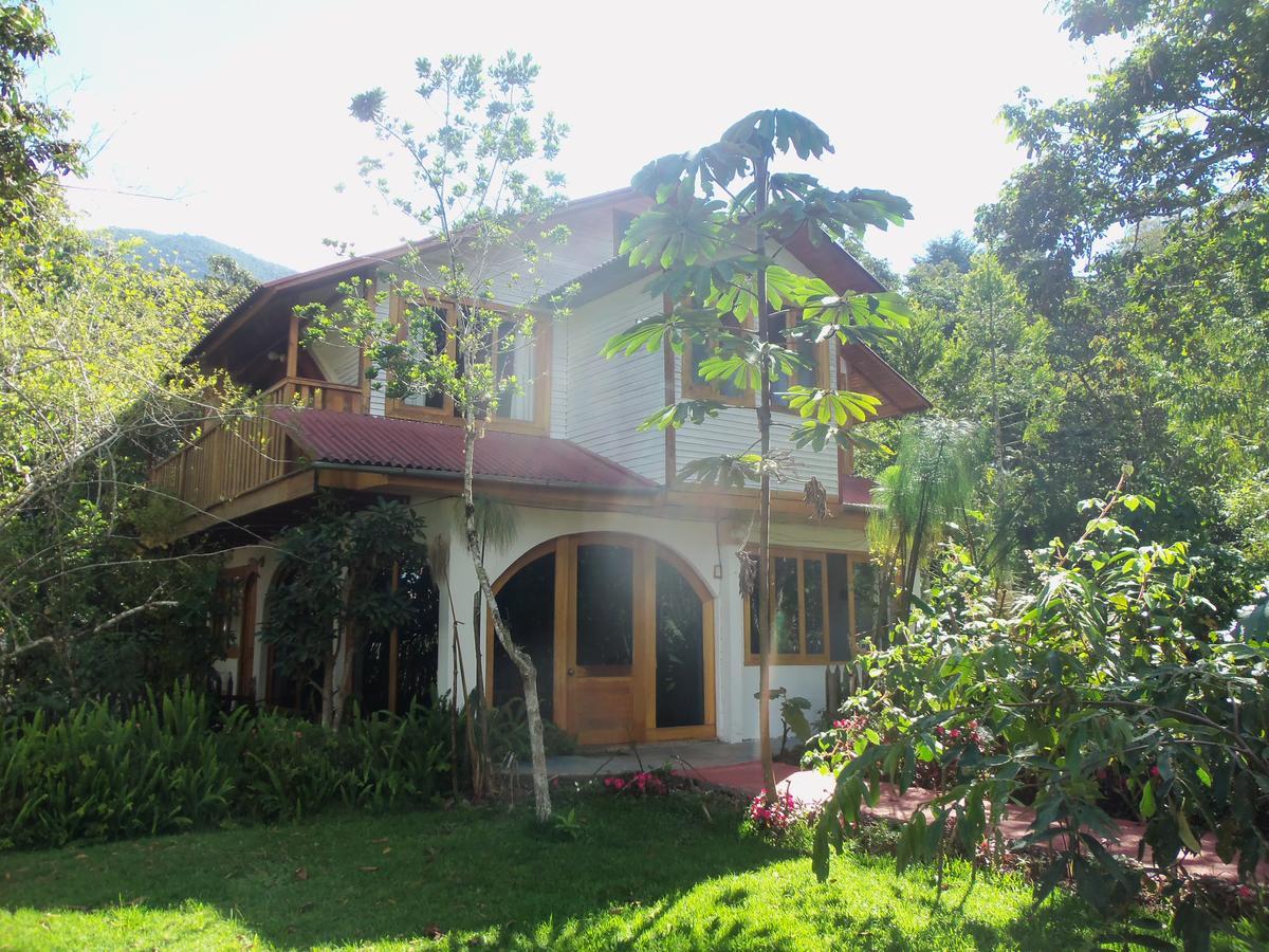 Villa Refugio De Orquideas Oxapampa Esterno foto